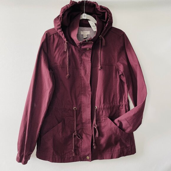 NWT Loft Outlet Womens Deep Maroon Red Hooded Utility Anorak Jacket Size Medium - Picture 1 of 7